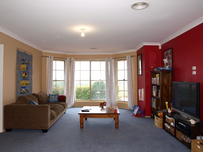 99 Green Valley Road, Goulburn NSW 2580