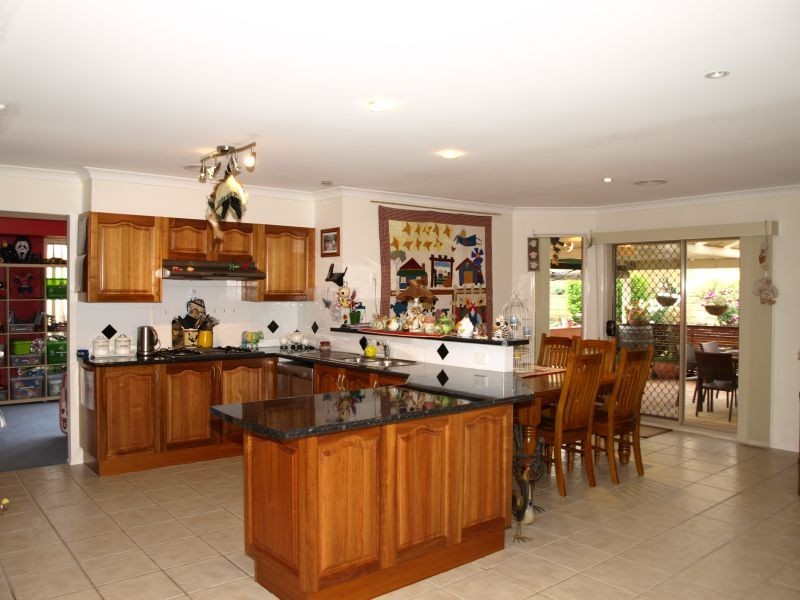 99 Green Valley Road, Goulburn NSW 2580