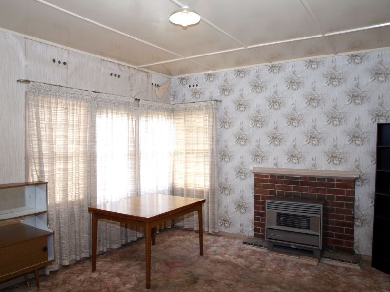 82 Lansdowne Street, Goulburn NSW 2580