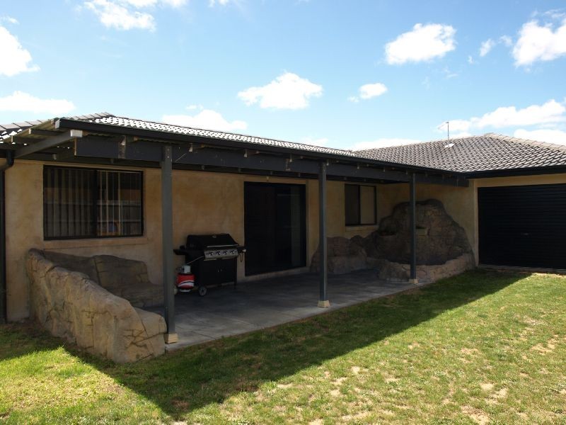 10 McGuire Drive, Goulburn NSW 2580