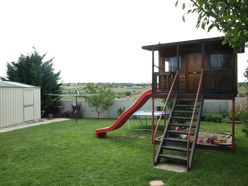 98 Green Valley Road, Goulburn NSW 2580