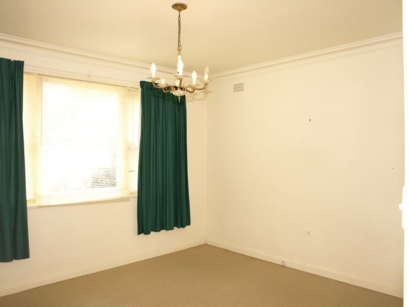 7 Lawrenny Avenue, Goulburn NSW 2580