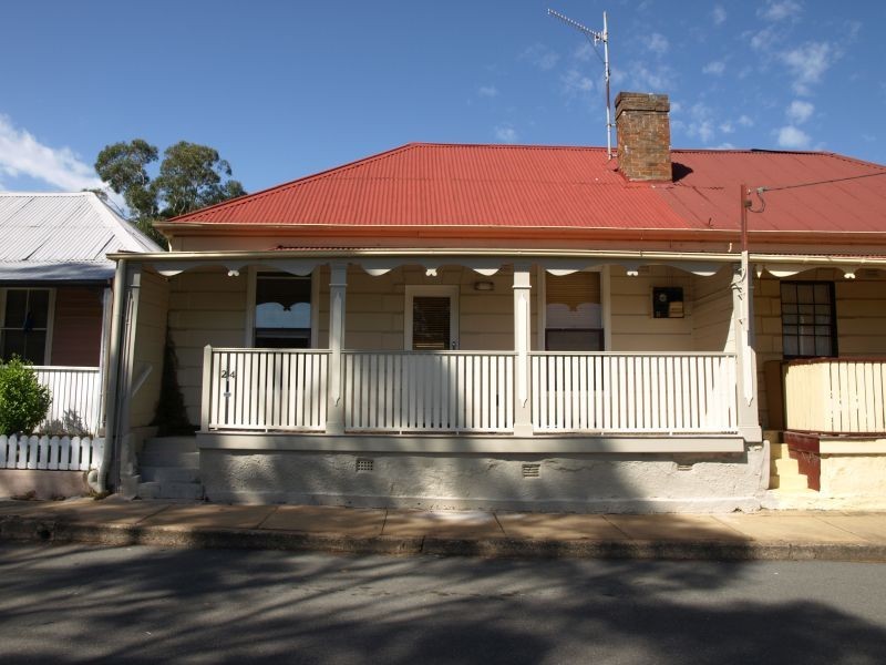 24 Australia Street, Goulburn NSW 2580