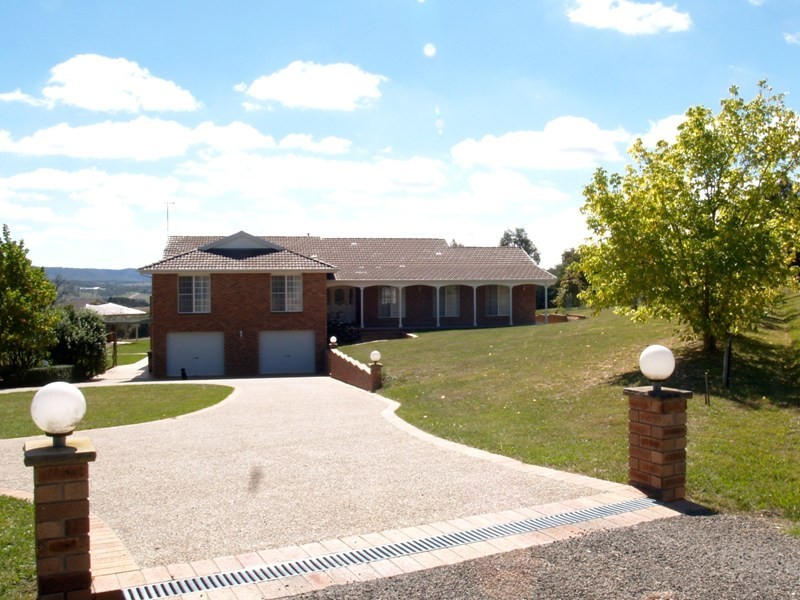 17 Bladwell Place, Goulburn NSW 2580