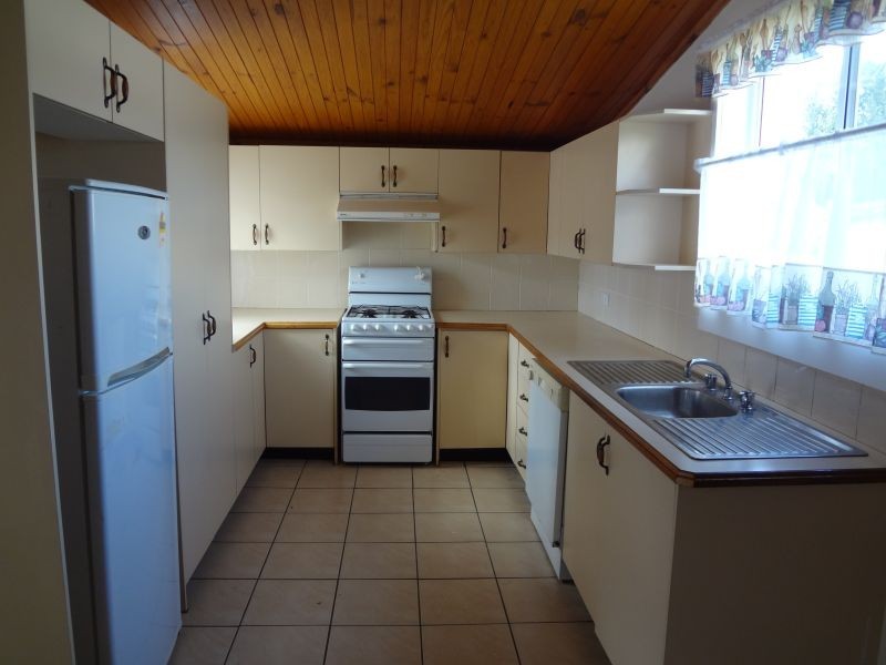 33 Bathurst Street, Goulburn NSW 2580