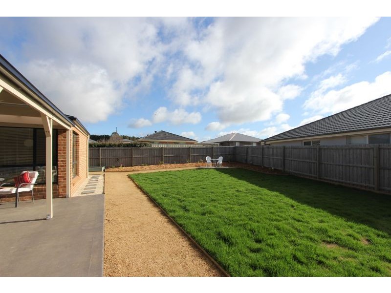 11 Cahill Place, Goulburn NSW 2580