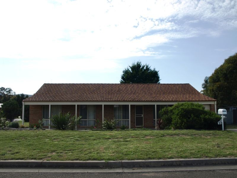 59 Dalley Street, Goulburn NSW 2580