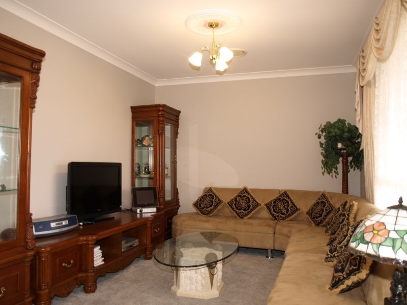 19 Lamarra Place, Goulburn NSW 2580