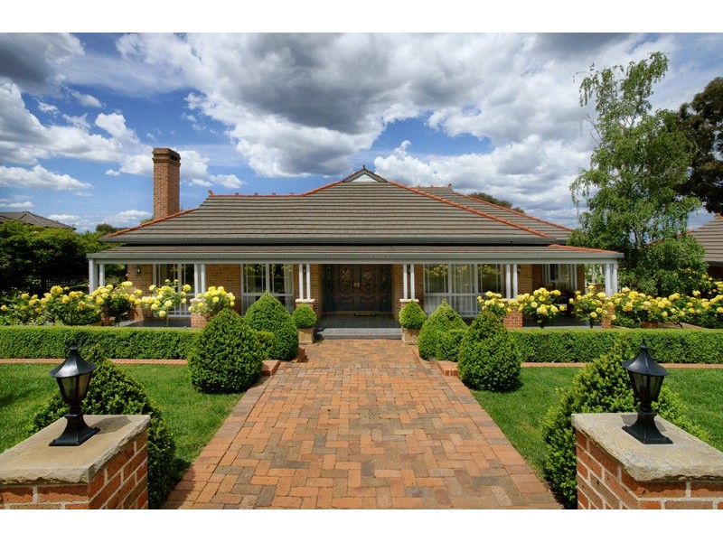 89 Slocombe Street, Goulburn NSW 2580