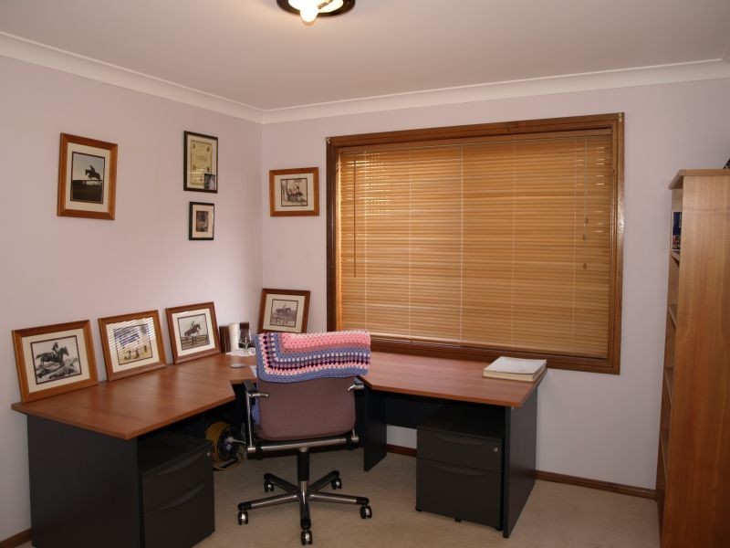 13 Constantina Circuit, River Heights, Goulburn NSW 2580