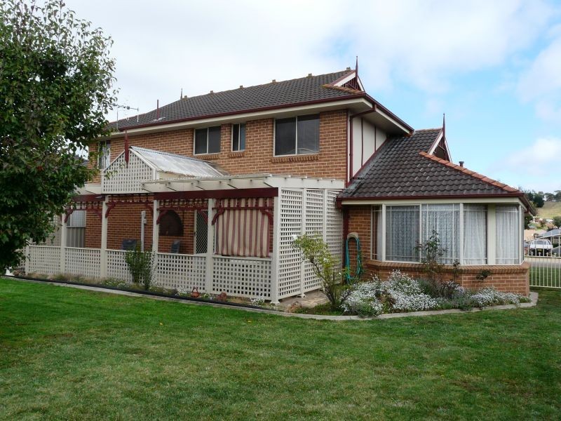 13 Constantina Circuit, River Heights, Goulburn NSW 2580