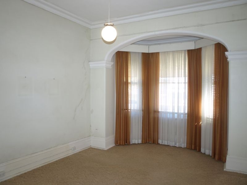 13 Victoria Street, Goulburn NSW 2580