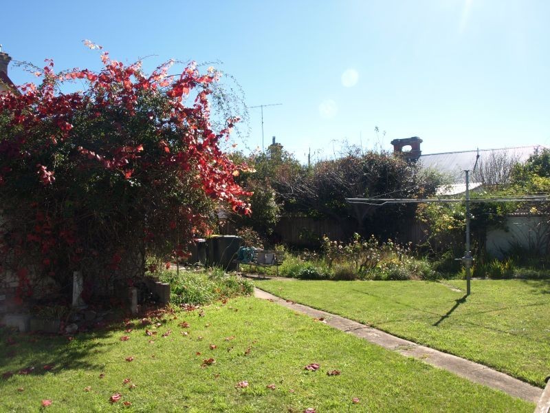 13 Victoria Street, Goulburn NSW 2580