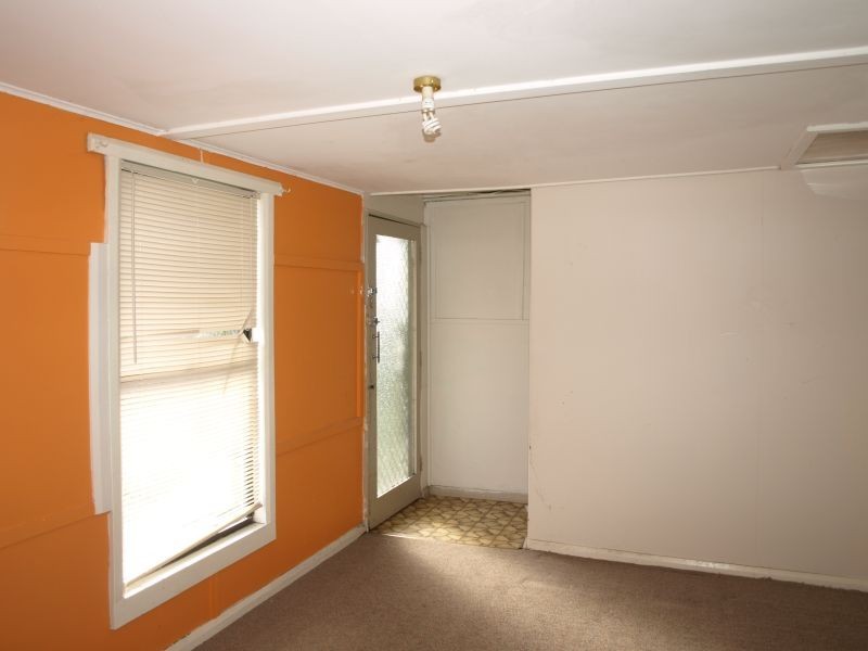 16 Gibson Street, Goulburn NSW 2580