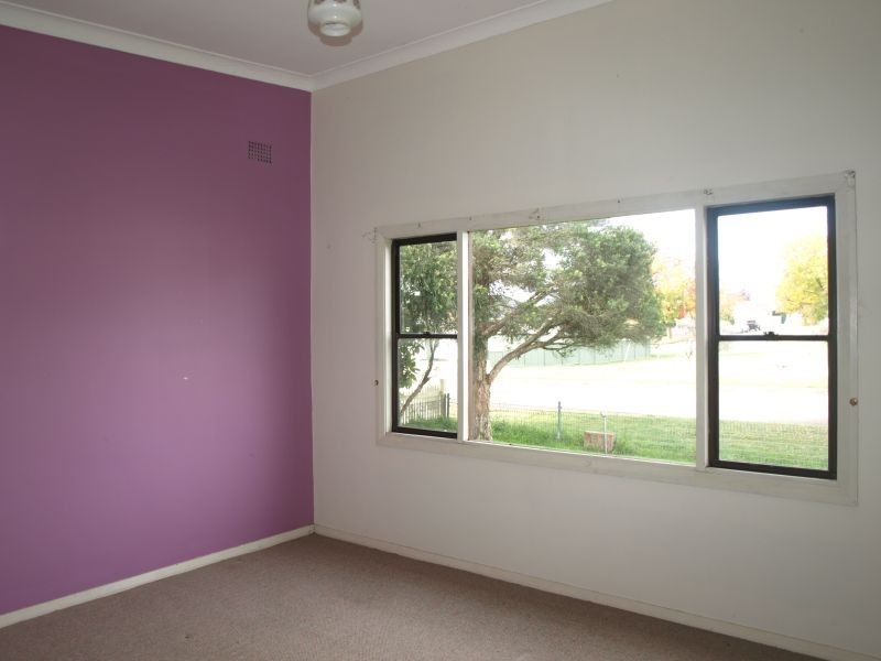 16 Gibson Street, Goulburn NSW 2580