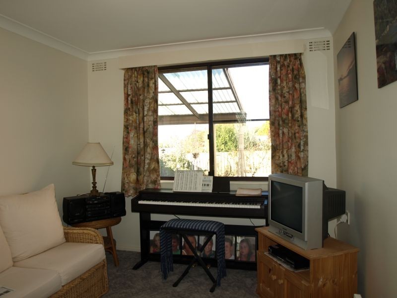 33 Hoskins Street, Goulburn NSW 2580