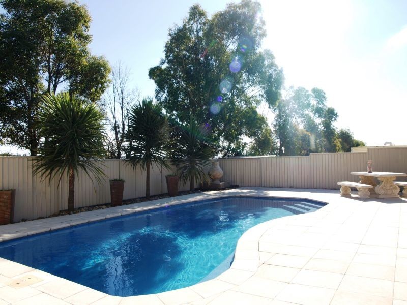32 Banksia Way, Goulburn NSW 2580