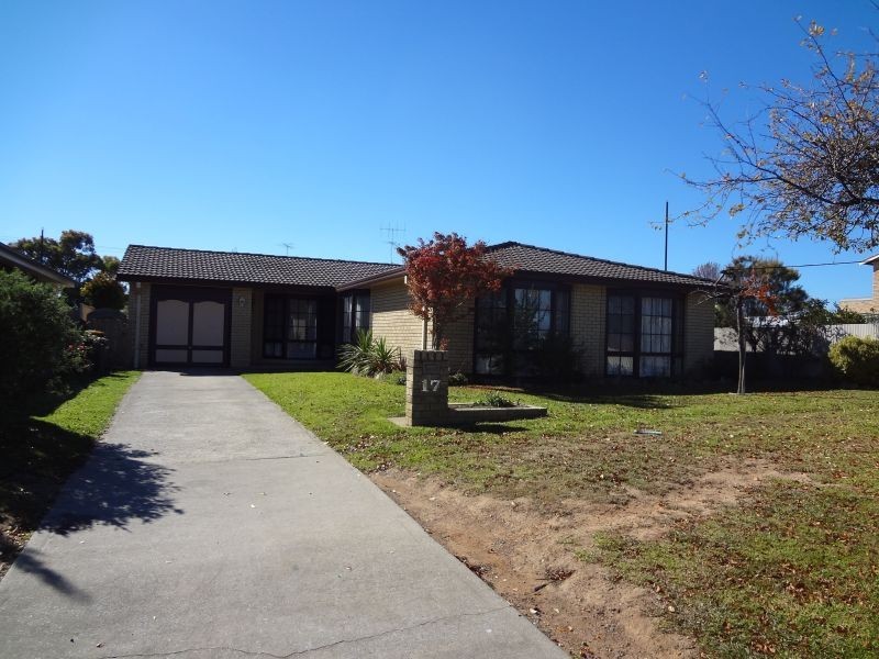 17 Sanita Street, Goulburn NSW 2580