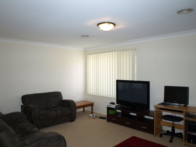 29 Crestwood Drive, Goulburn NSW 2580