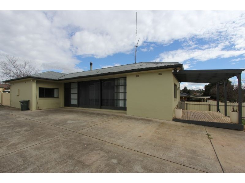 2/67 Combermere Street, Goulburn NSW 2580