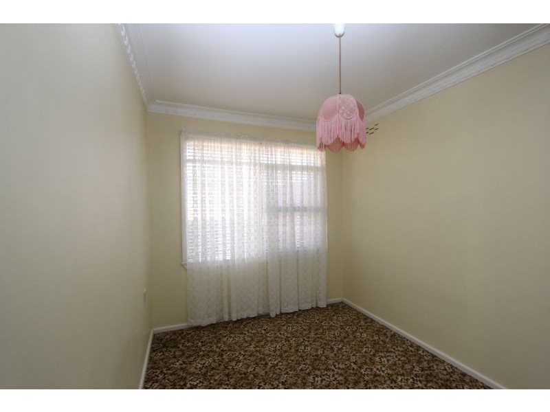 42 Albert Street, Goulburn NSW 2580