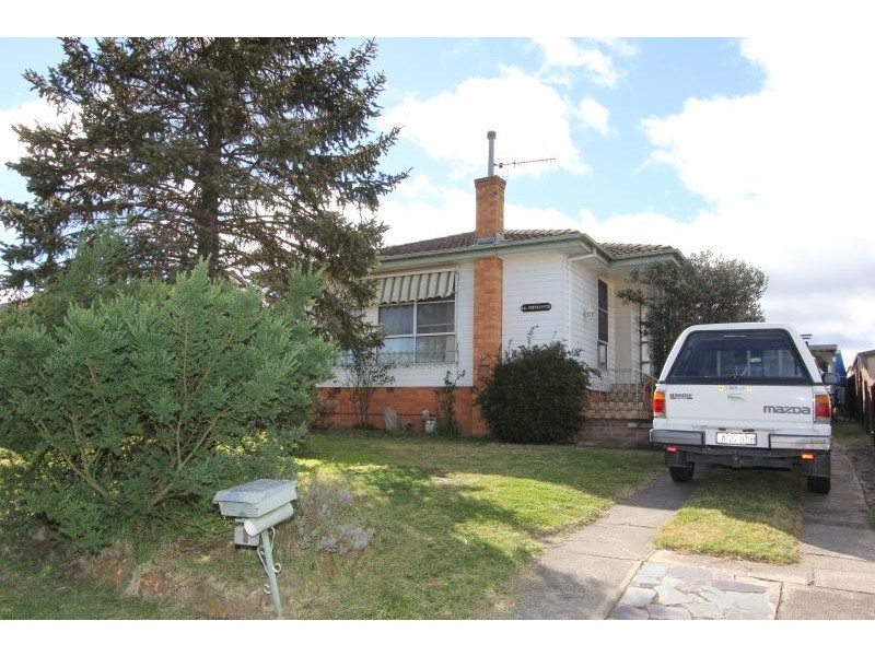 9 Nichols Street, Goulburn NSW 2580