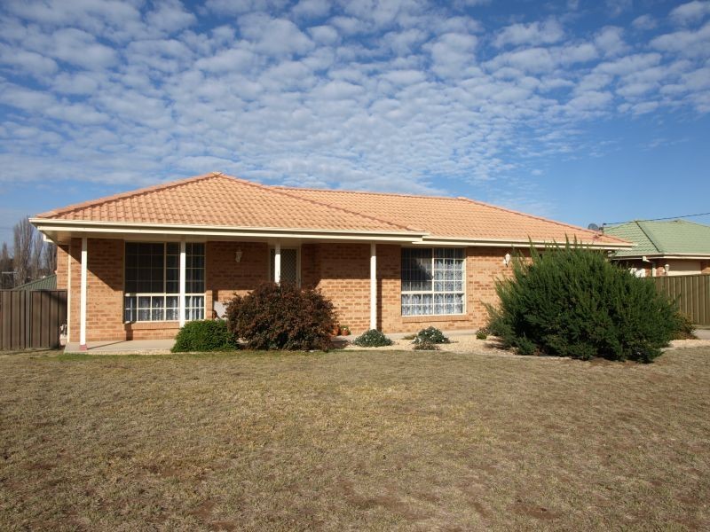 48 Jacqua Avenue, Goulburn NSW 2580
