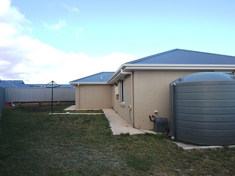 1 St Aubyn Road, Goulburn NSW 2580