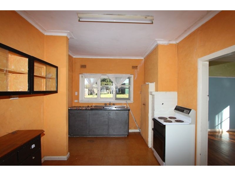 252 Combermere Street, Goulburn NSW 2580
