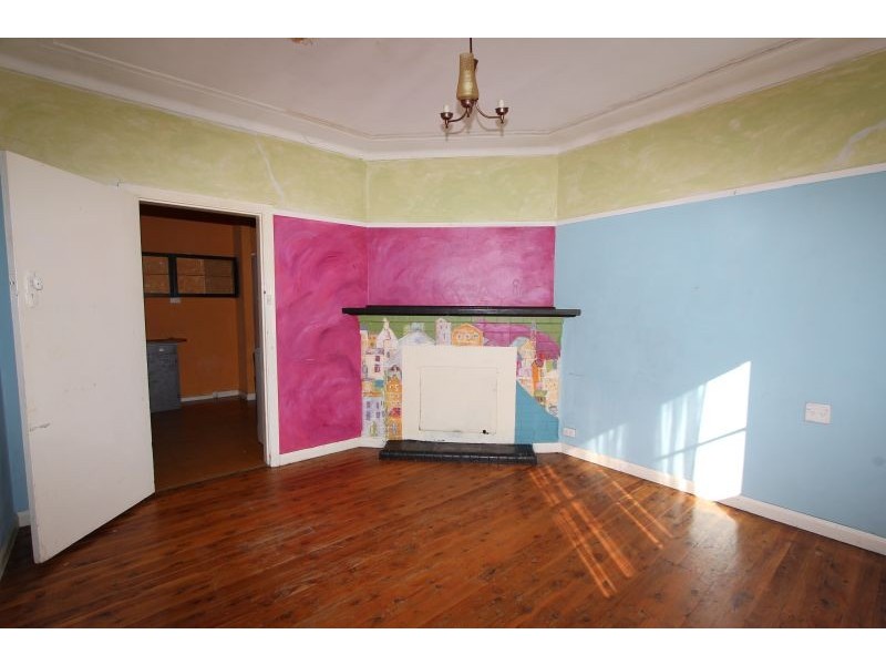 252 Combermere Street, Goulburn NSW 2580