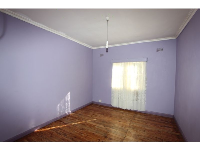 252 Combermere Street, Goulburn NSW 2580