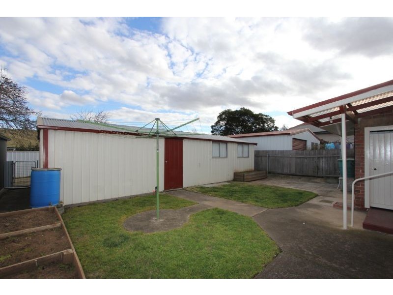 8 Arnheim Street, Goulburn NSW 2580