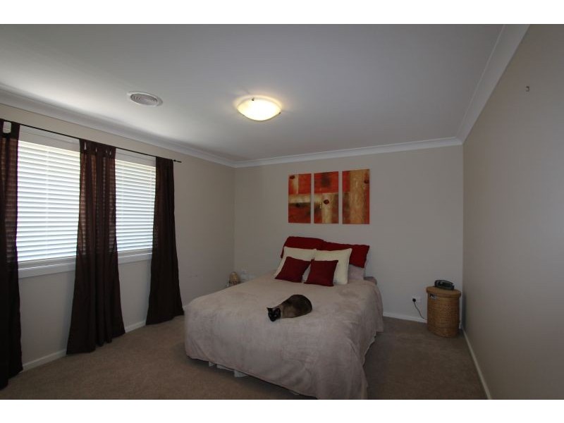 12 St Aubyn Road, Goulburn NSW 2580