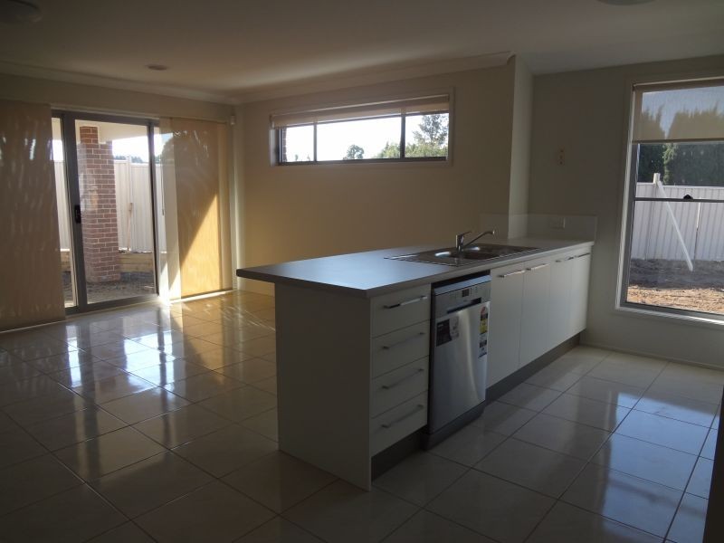 14 Clancy Place, Goulburn NSW 2580