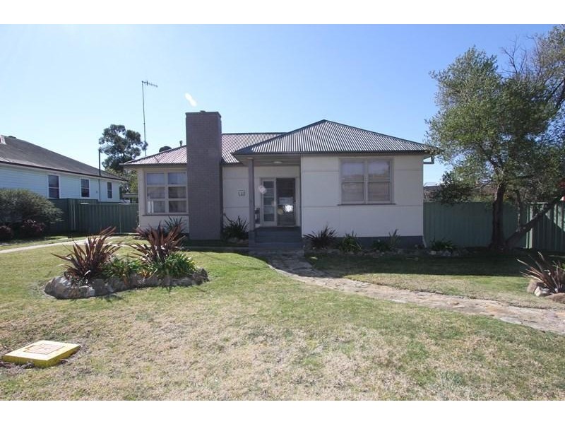 3 Wyatt Street, Goulburn NSW 2580
