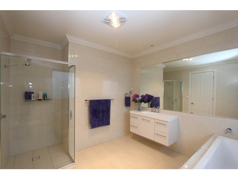 3 Mewburn Drive, Goulburn NSW 2580