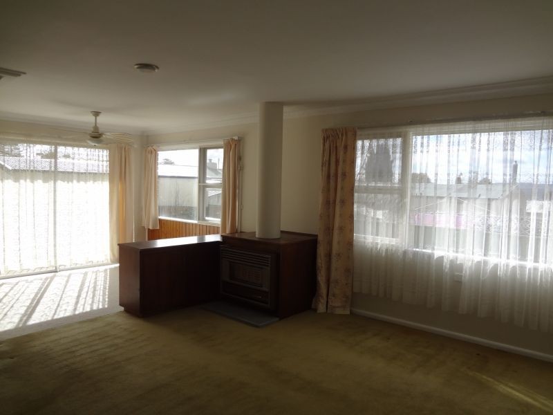 53 Cathcart Street, Goulburn NSW 2580