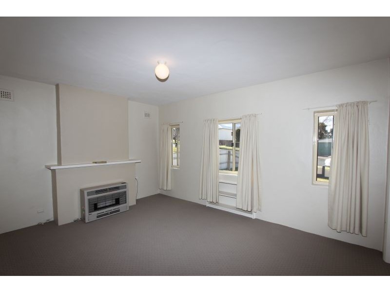 4 Princes Avenue, Goulburn NSW 2580