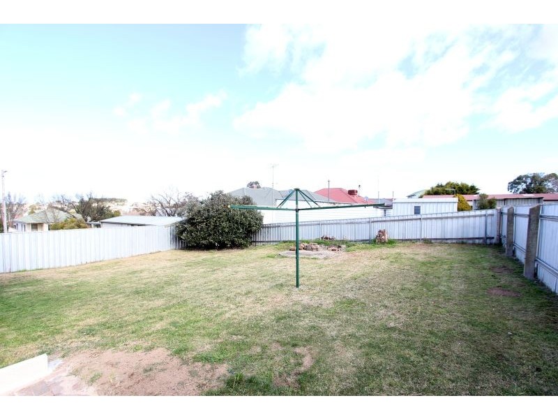 4 Princes Avenue, Goulburn NSW 2580