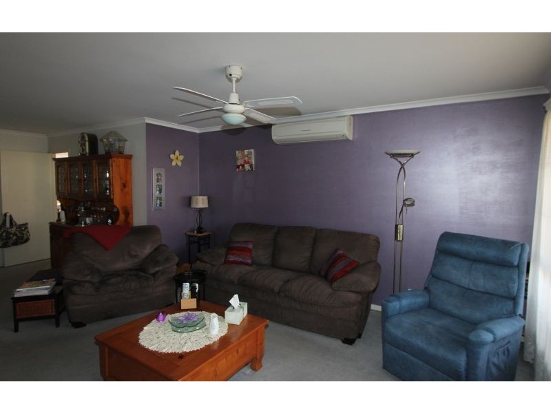 6 Joanna Place, Goulburn NSW 2580