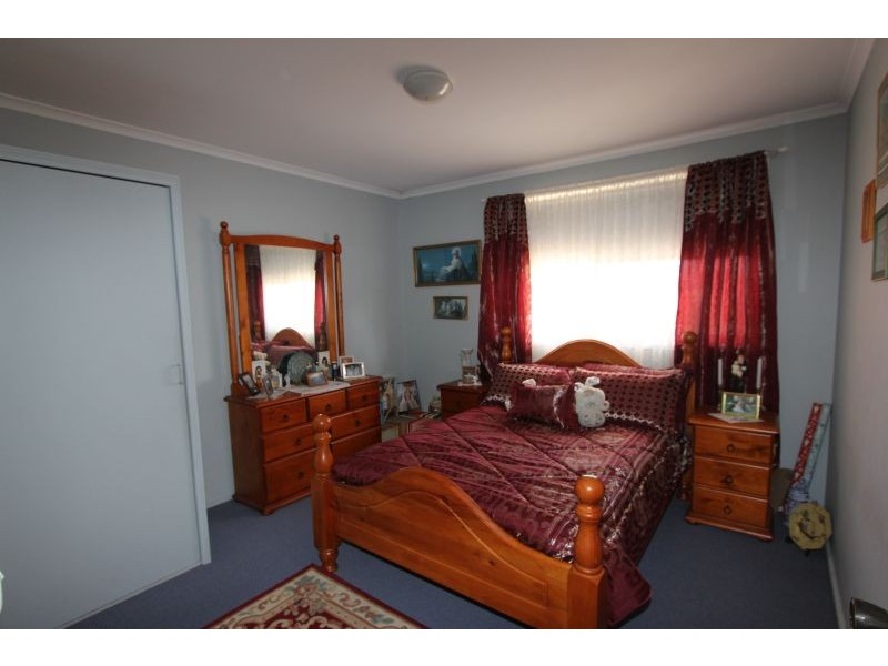 2/72 Lagoon Street, Goulburn NSW 2580