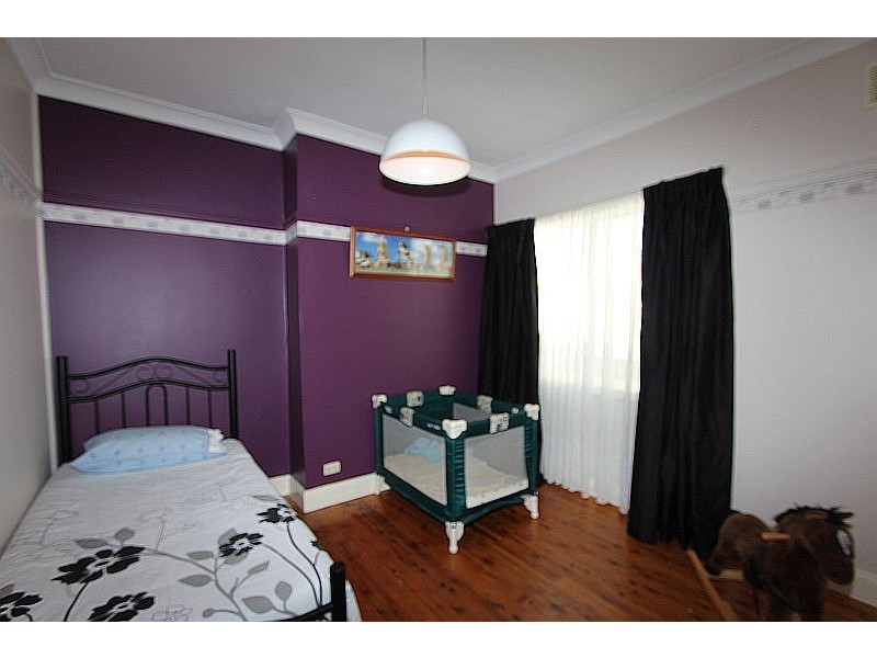 25 George Street, Goulburn NSW 2580