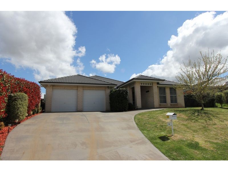 10 Clancy Place, Goulburn NSW 2580