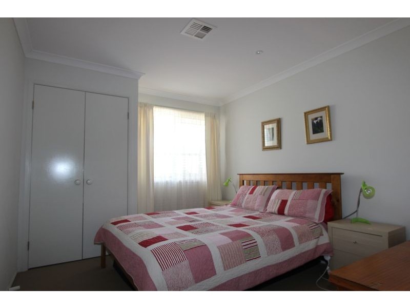 10 Clancy Place, Goulburn NSW 2580