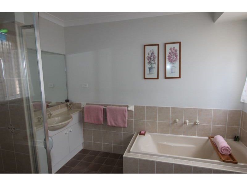 10 Clancy Place, Goulburn NSW 2580