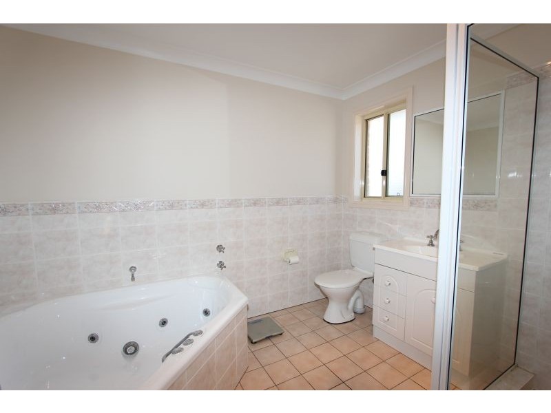 46 Ivy Lea Place, Goulburn NSW 2580