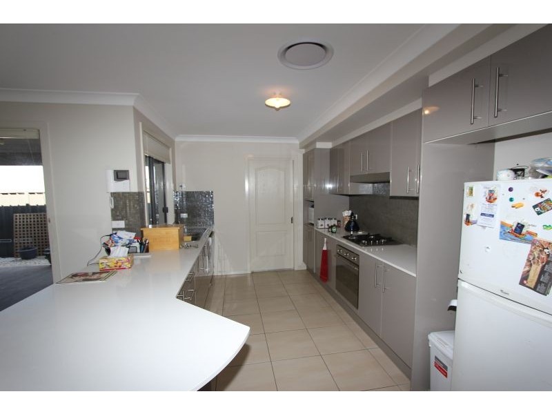 26 Wright Place, Goulburn NSW 2580