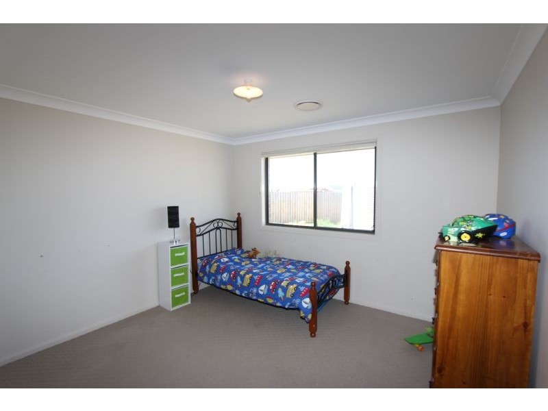 26 Wright Place, Goulburn NSW 2580