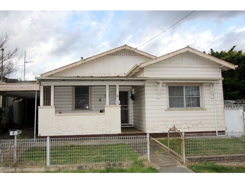 9 Chatsbury Street, Goulburn NSW 2580