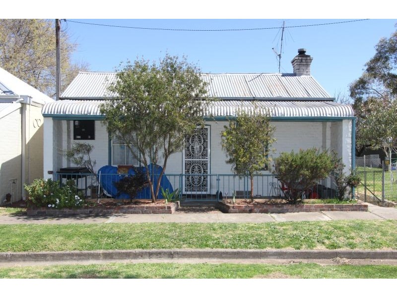 24 Chantry Street, Goulburn NSW 2580
